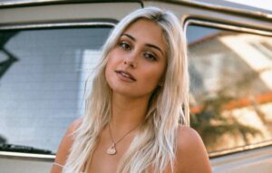Hannah Ridgeway Net Worth, Age, Height, Weight, Early Life, Career, Bio