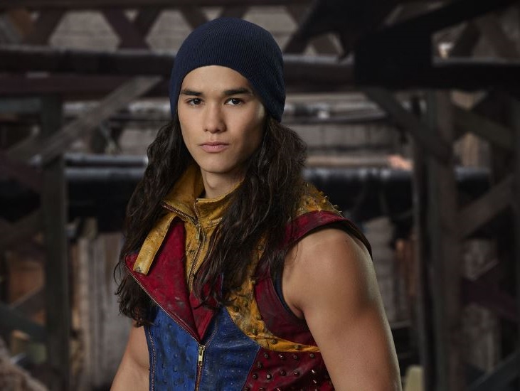 Booboo Stewart Net Worth, Age, Height, Weight, Early Life, Career, Bio ...