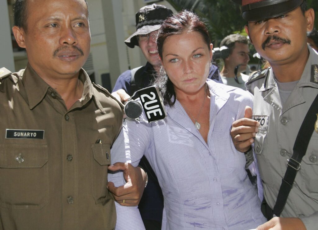 Schapelle Corby Net Worth, Age, Height, Weight, Early Life, Career, Bio ...