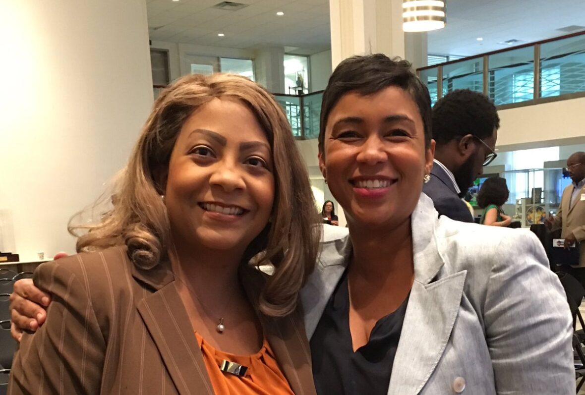 Ashley Etienne Net Worth, Age, Height, Weight, Early Life, Career, Bio