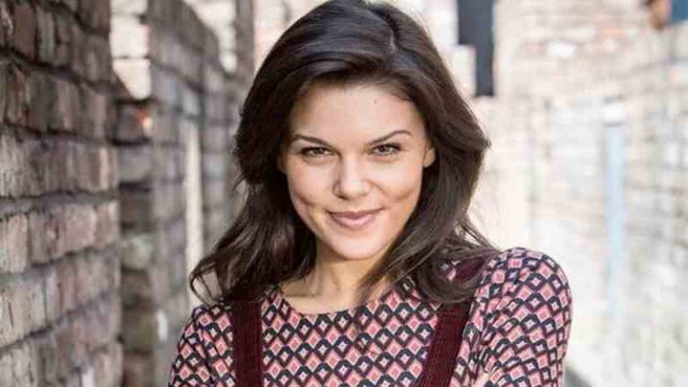 Faye Brookes Net Worth, Age, Height, Weight, Early Life, Career, Bio