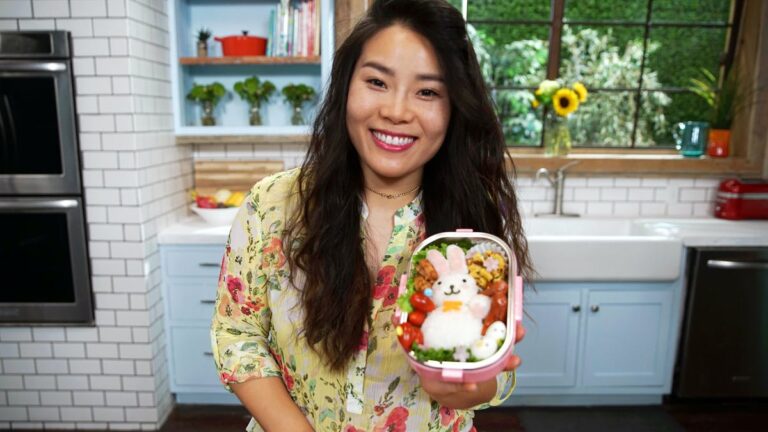 Seonkyoung Longest Net Worth, Age, Height, Weight, Early Life, Career