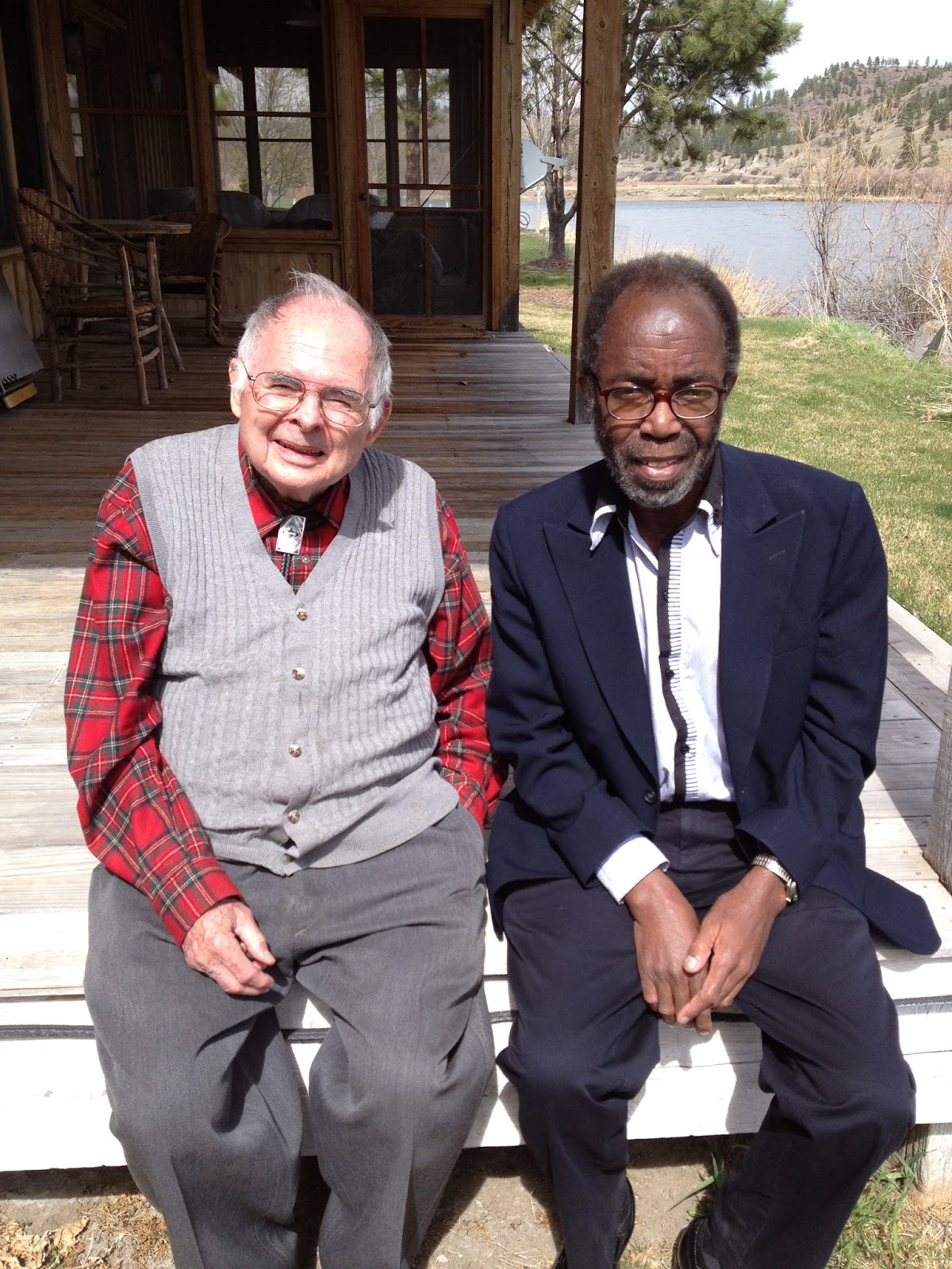 грегори хемингуэй фото. хемингуэй с оружием. джек хемингуэй. хемингуэй моряк. грегори хемингуэй.