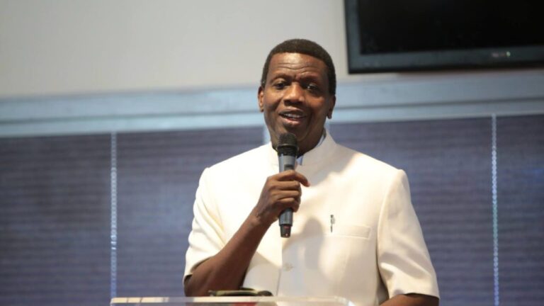 Pastor Enoch Adeboye Net Worth, Age, Height, Weight, Early Life, Career