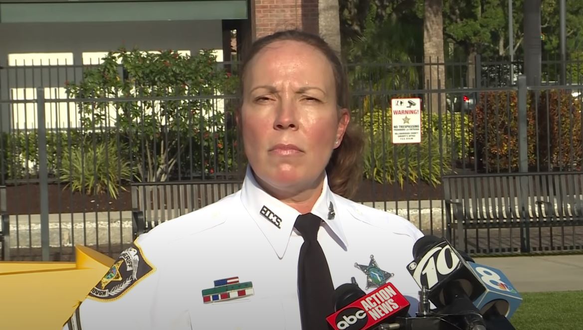 Lisa McVey Net Worth, Age, Height, Weight, Early Life, Career, Dating