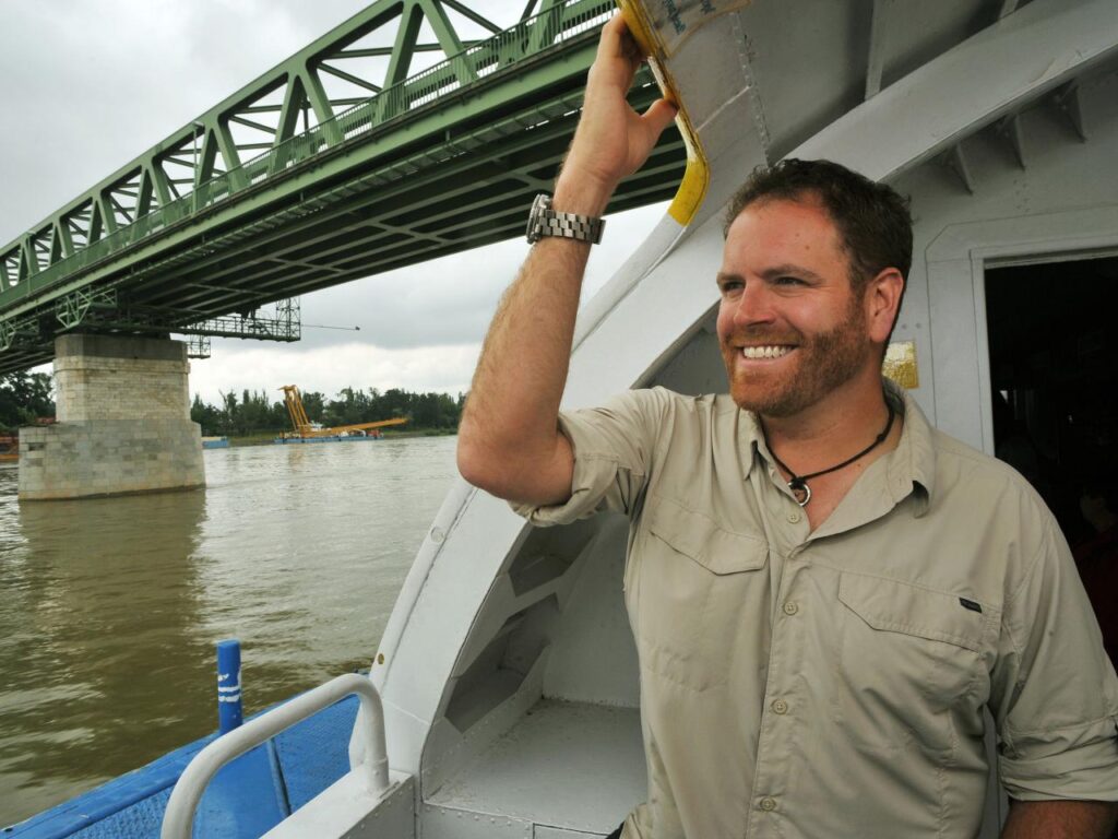 Josh Gates Net Worth, Age, Height, Weight, Early Life, Career, Dating