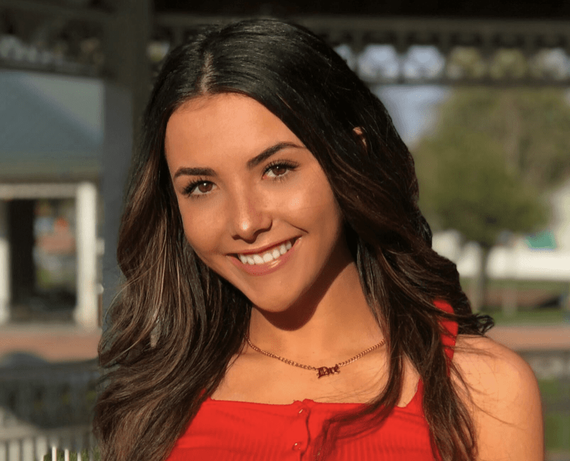 Who is Alexandra Botez? Bio/Wiki, Family, Height, Net Worth (US) -  TheBioHindi - Biography Book